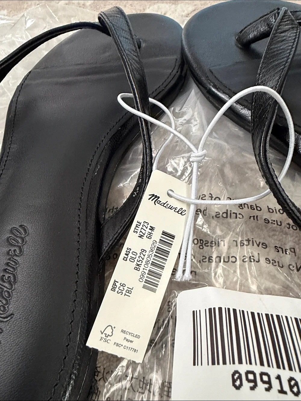 $88 msrp NWT Madewell iggy thong sandal in black leather size 6.5
